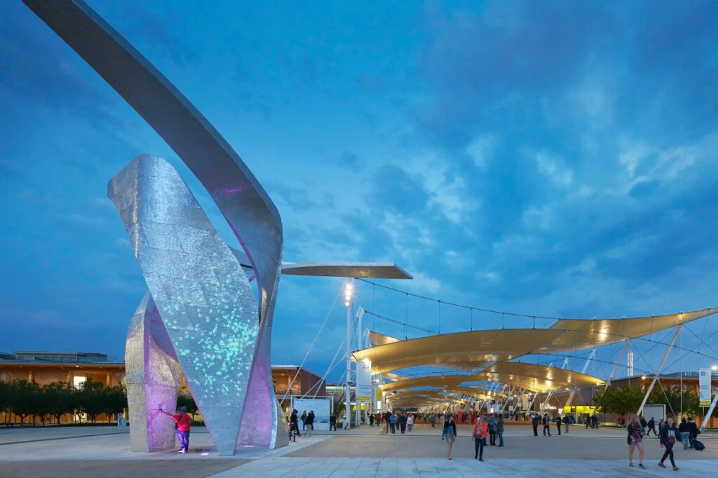 GIFT City 2